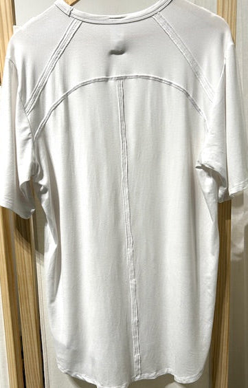 Mens Muscle T-shirt with raw seam