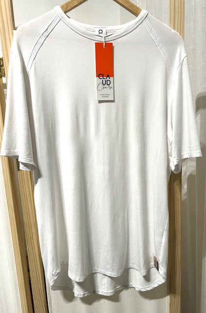 Mens Muscle T-shirt with raw seam