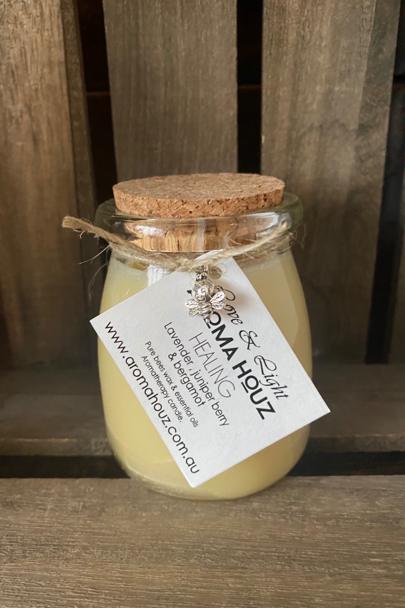 Healing Essential Oil - Coconut & Beeswax Candle - Aroma Houz