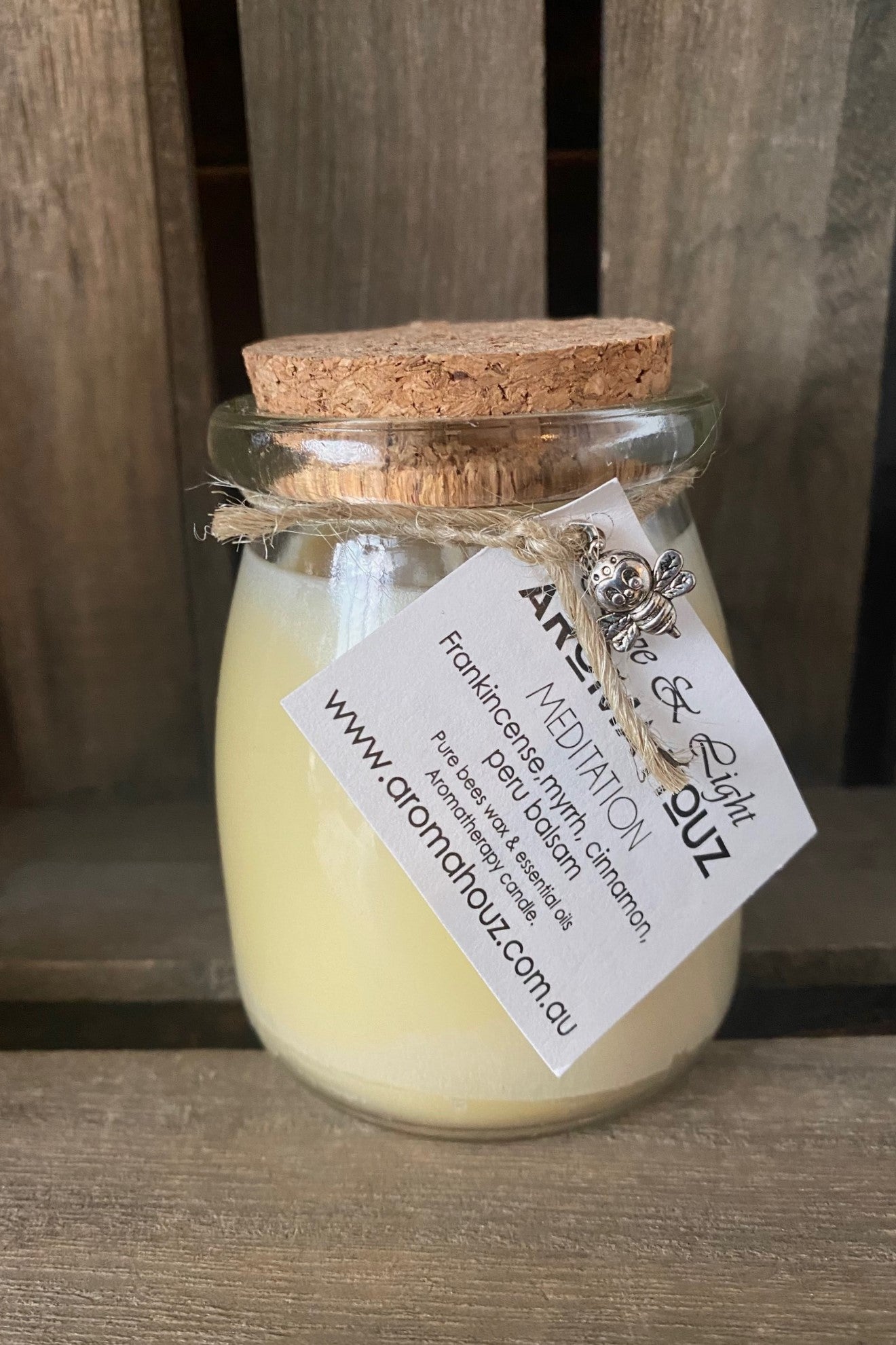 Meditation Essential Oil - Coconut & Beeswax Candle - Aroma Houz